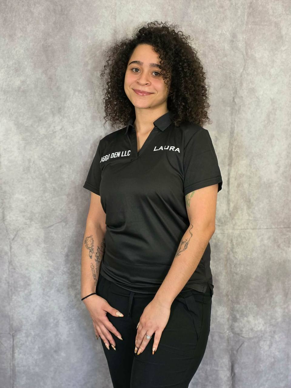 Doggo Den groomer Laura, Pet Groomer & Manager